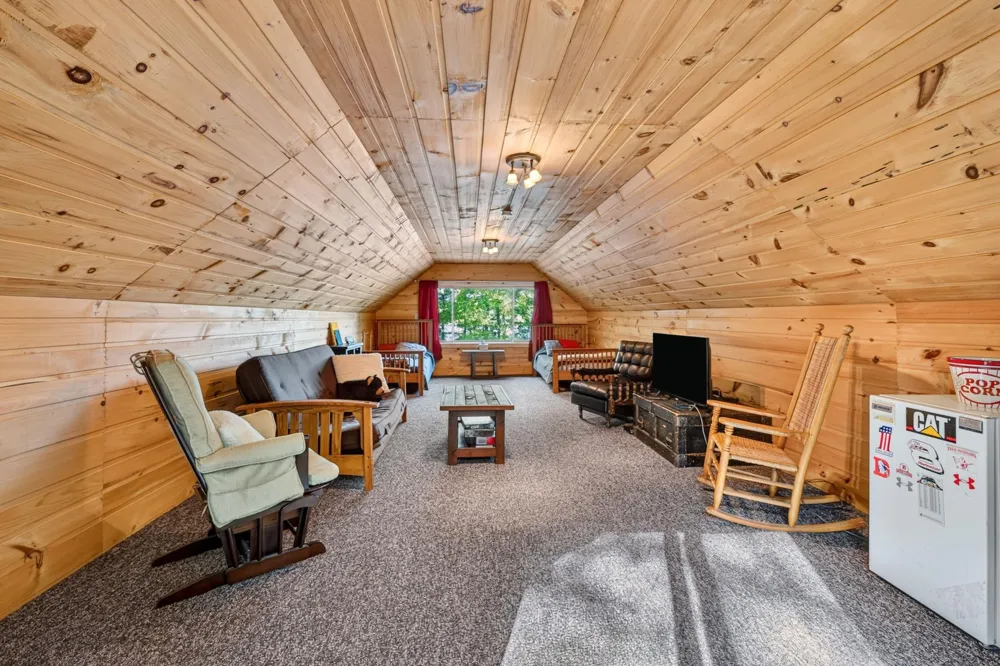 17305 Pioneer Road Cable, WI 54821