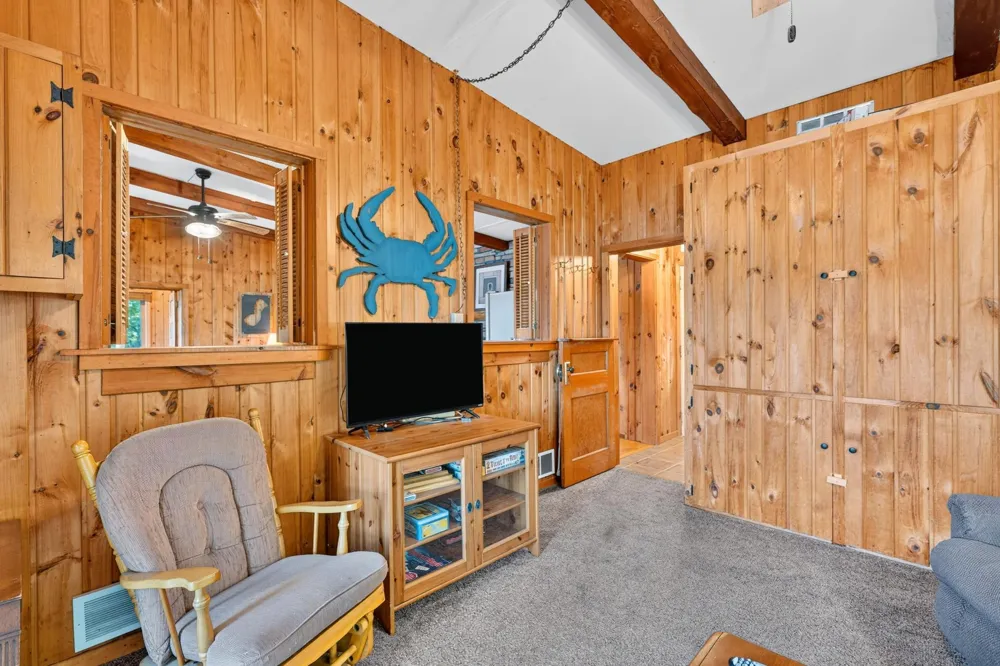 17305 Pioneer Road Cable, WI 54821