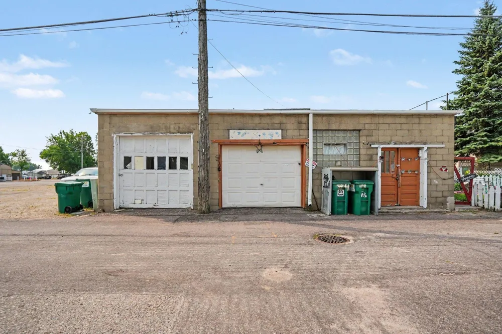 518 Central Avenue Lester Prairie, MN 55354