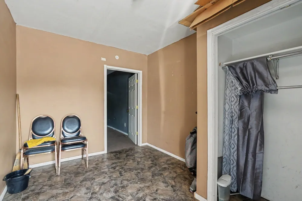 518 Central Avenue Lester Prairie, MN 55354