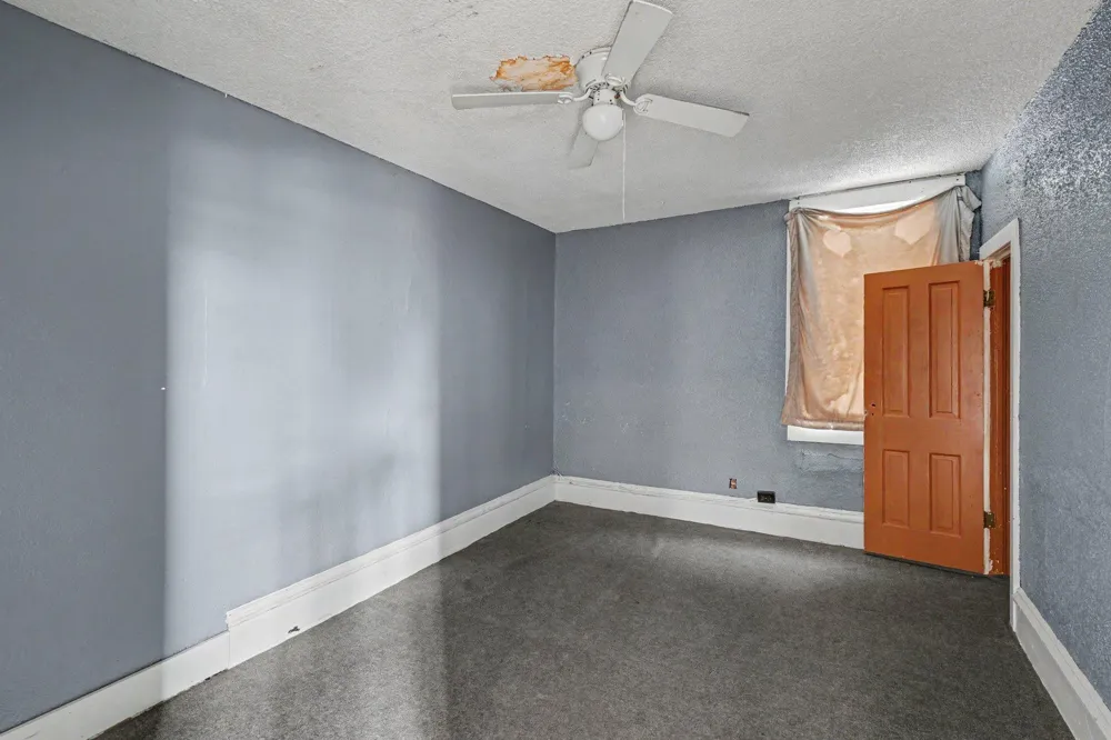 518 Central Avenue Lester Prairie, MN 55354