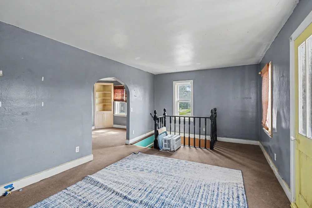 518 Central Avenue Lester Prairie, MN 55354