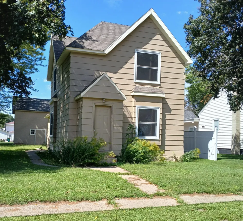 280 Euclid Street Alden, MN 56009