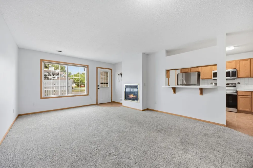 1994 Jan Echo Trail Eagan, MN 55122