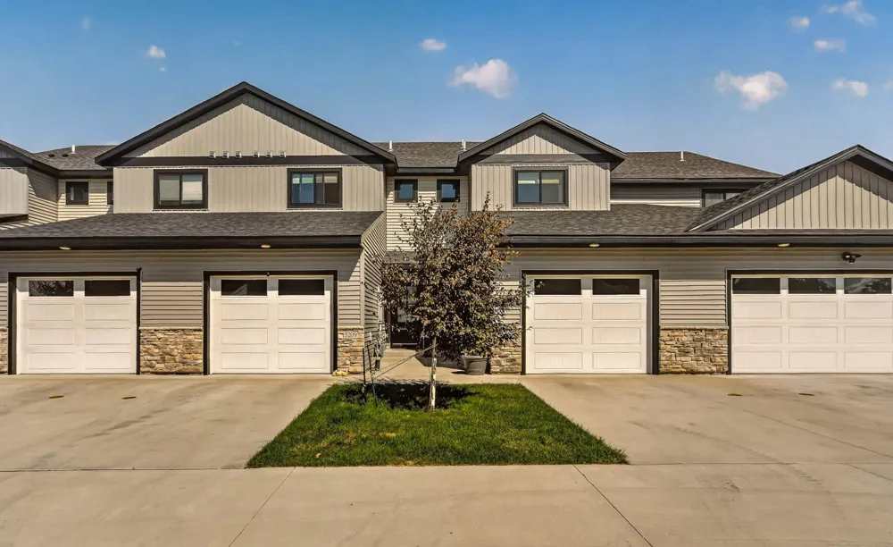 5205 Harvest Square Place NW Rochester, MN 55901