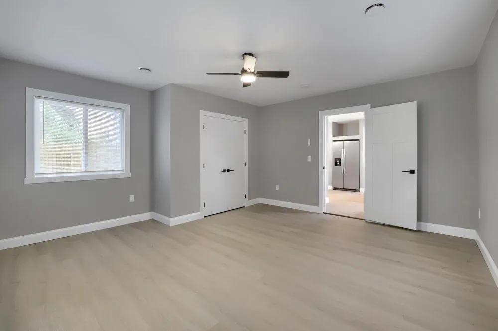 1979 Stillwater Avenue E Saint Paul, MN 55119