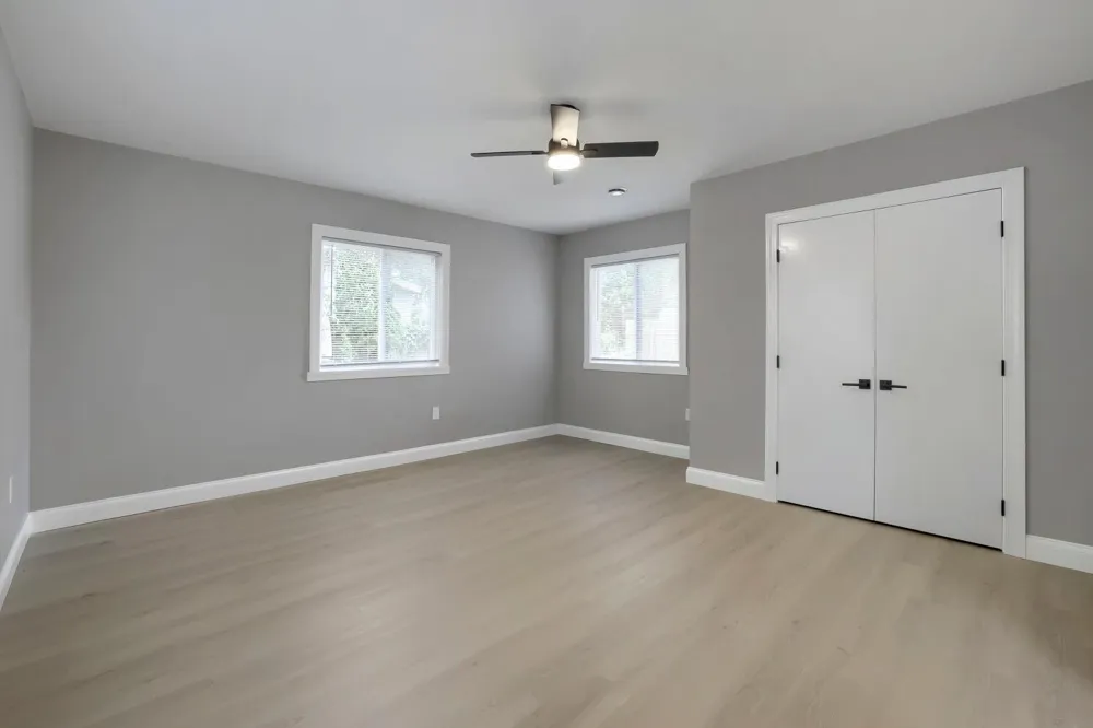 1979 Stillwater Avenue E Saint Paul, MN 55119