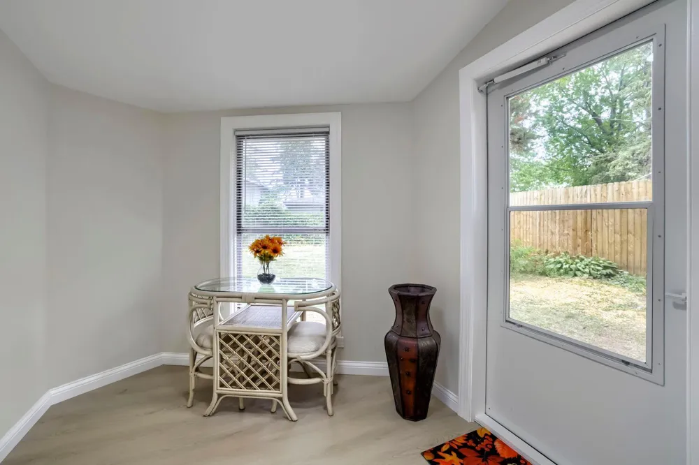 1979 Stillwater Avenue E Saint Paul, MN 55119