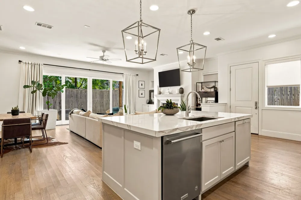 4920 Kelton Drive Dallas, TX 75209