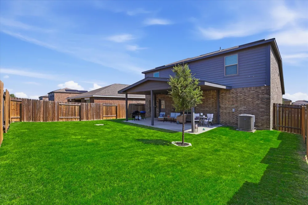 2031 Canterbury Drive Seagoville, TX 75159