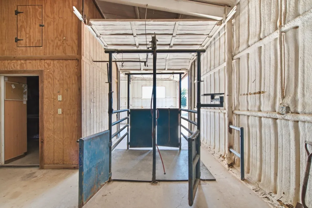278 County Road 182 Gainesville, TX 76240