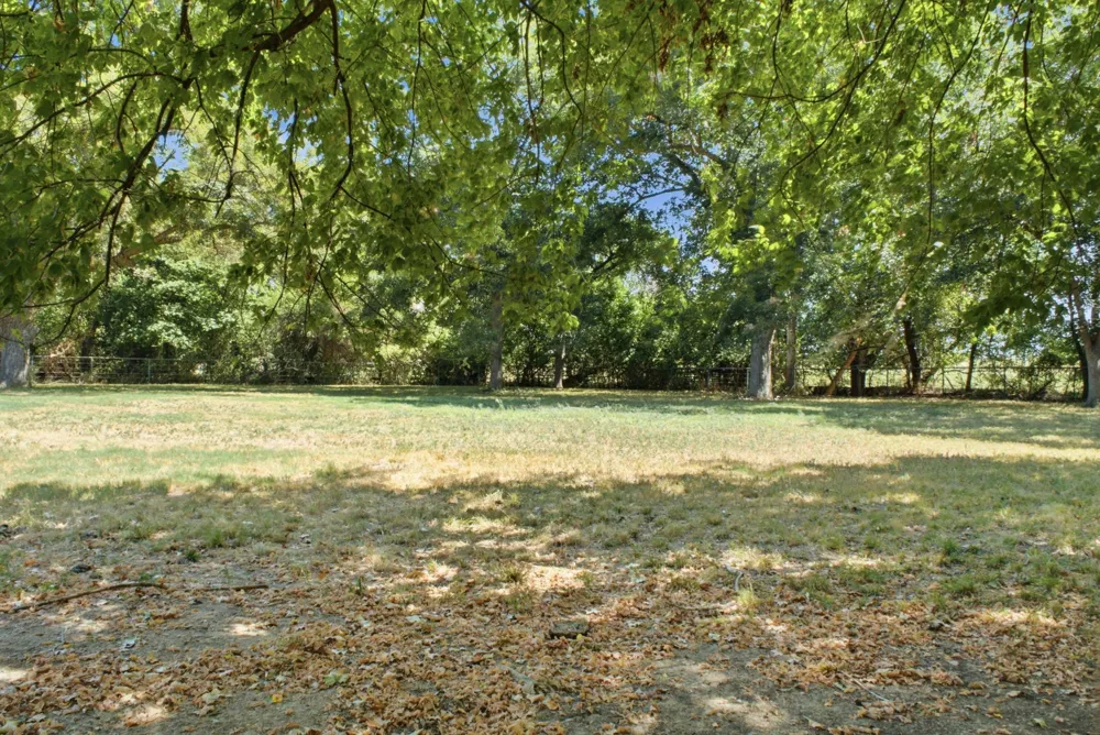 278 County Road 182 Gainesville, TX 76240