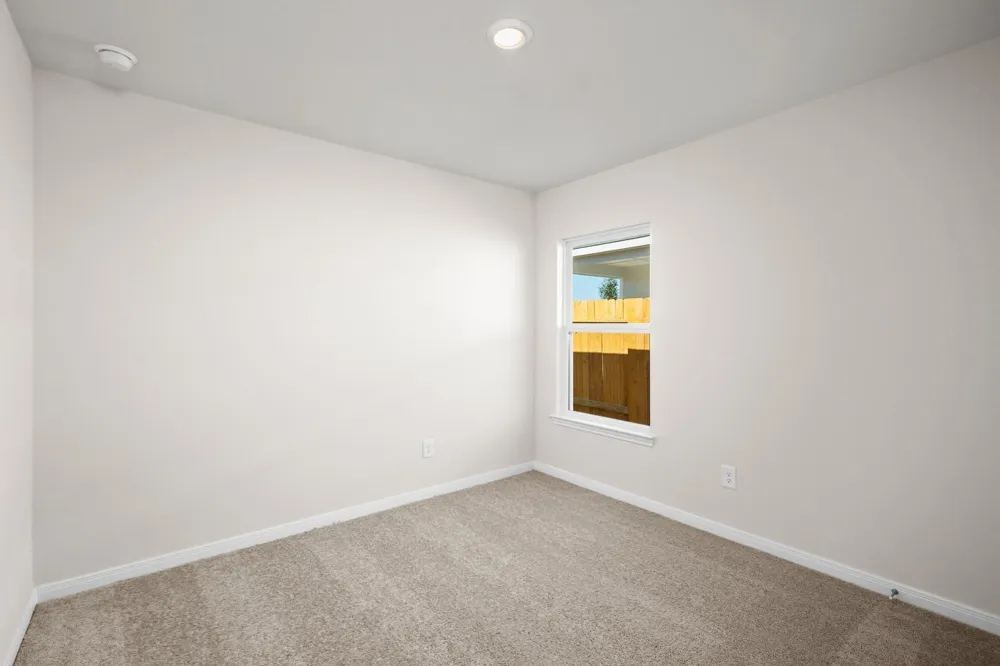 10389 Sweetwater Creek Drive Cleveland, TX 77328
