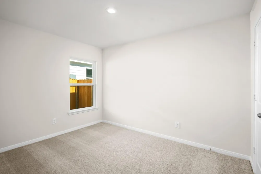 10389 Sweetwater Creek Drive Cleveland, TX 77328