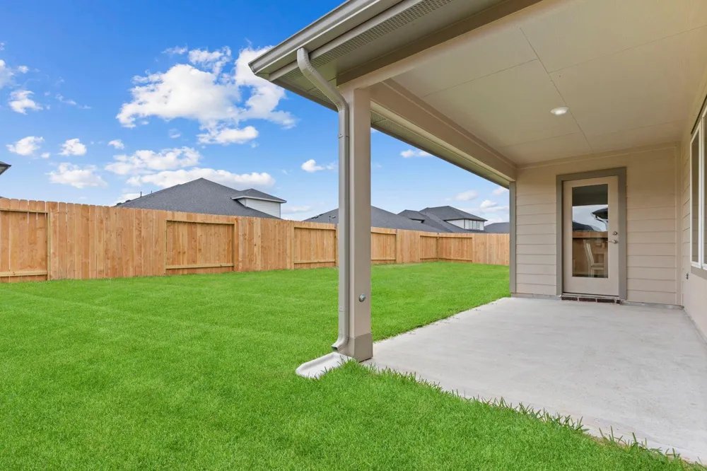 2501 Roseman Court Sealy, TX 77474