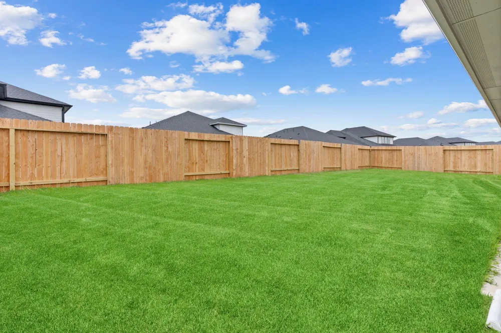 2501 Roseman Court Sealy, TX 77474