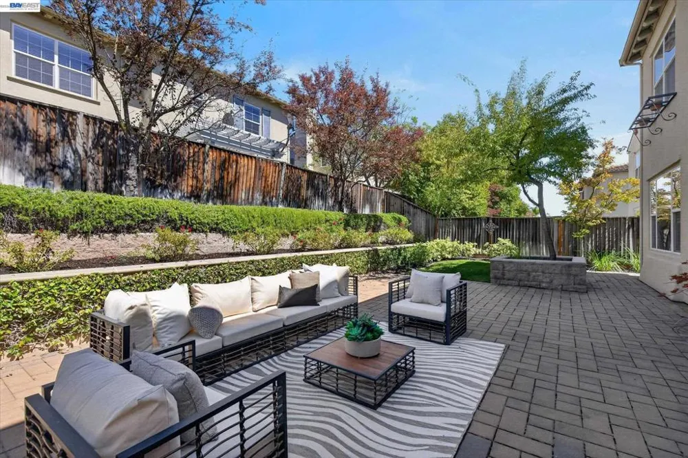 8307 Saturn Park Dr San Ramon, CA 94582