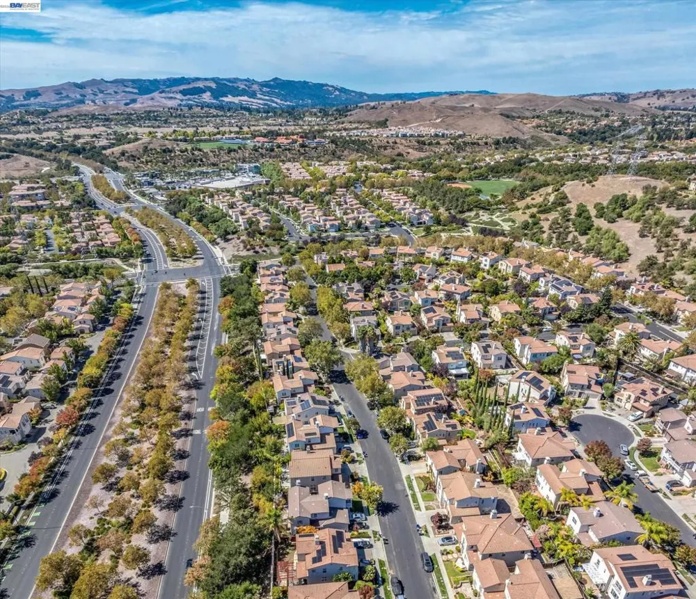 8307 Saturn Park Dr San Ramon, CA 94582
