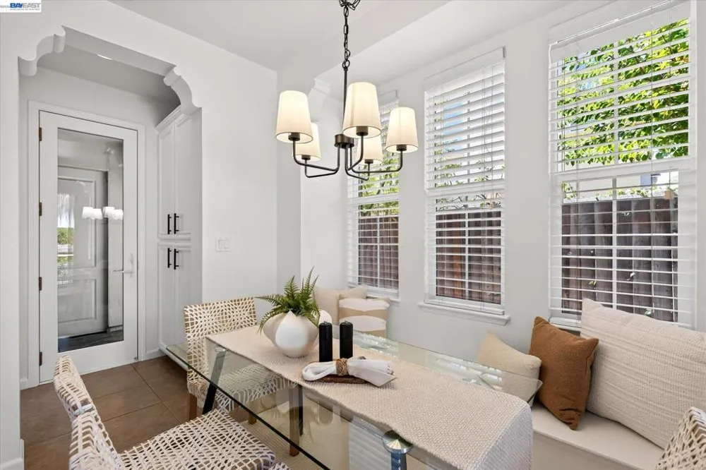 8307 Saturn Park Dr San Ramon, CA 94582