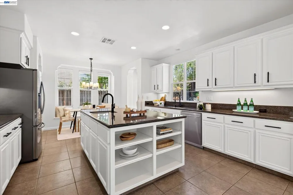 8307 Saturn Park Dr San Ramon, CA 94582