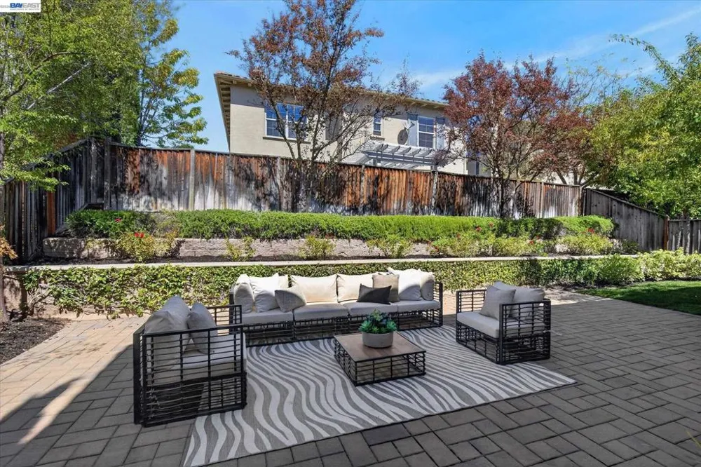 8307 Saturn Park Dr San Ramon, CA 94582
