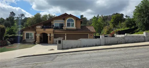 12 Franciscan Place