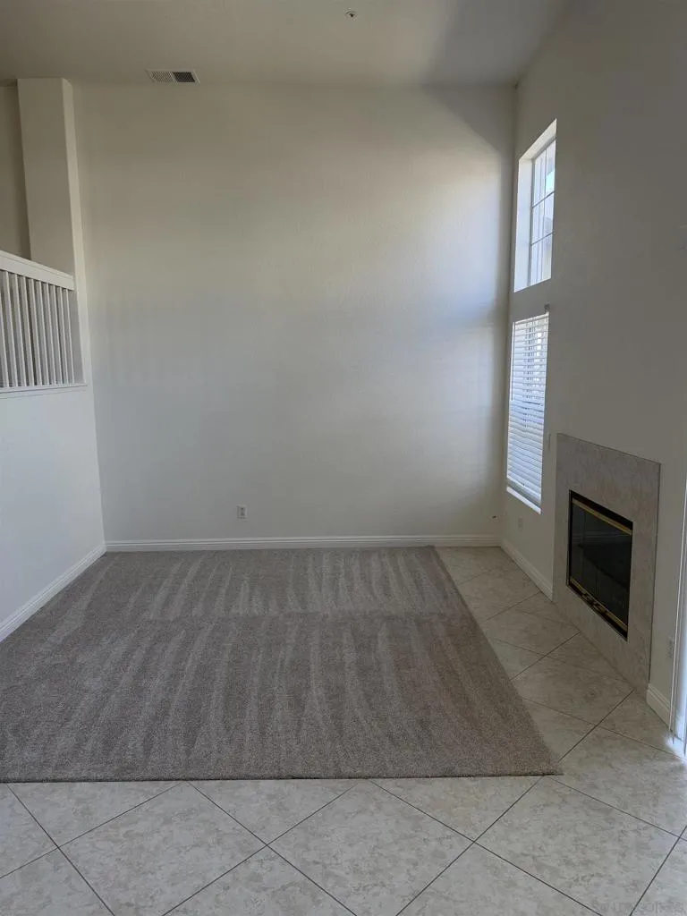 10254 Wateridge Circle #216 San Diego, CA 92121