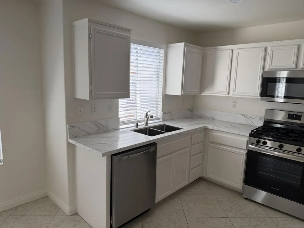 10254 Wateridge Circle #216 San Diego, CA 92121