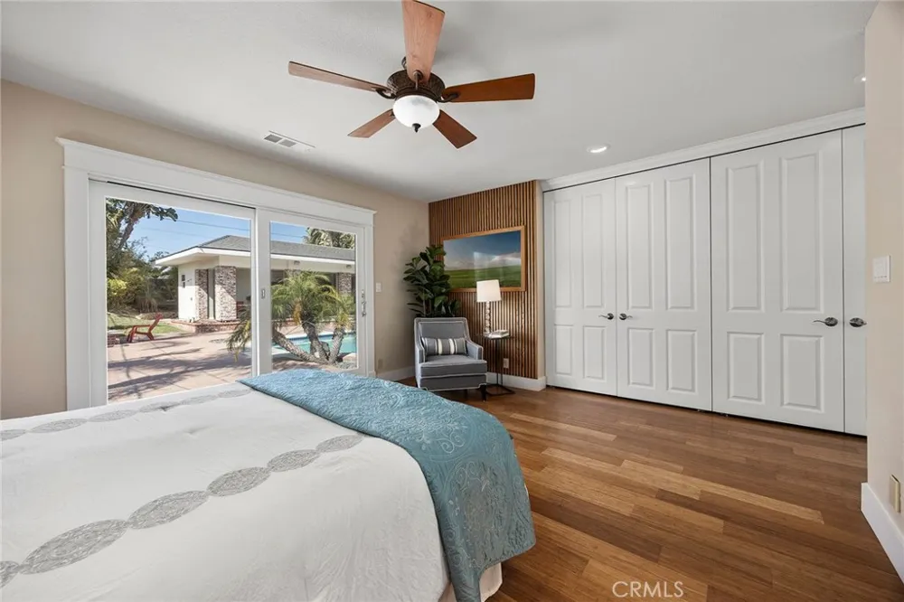 207 Barcelona Fullerton, CA 92835