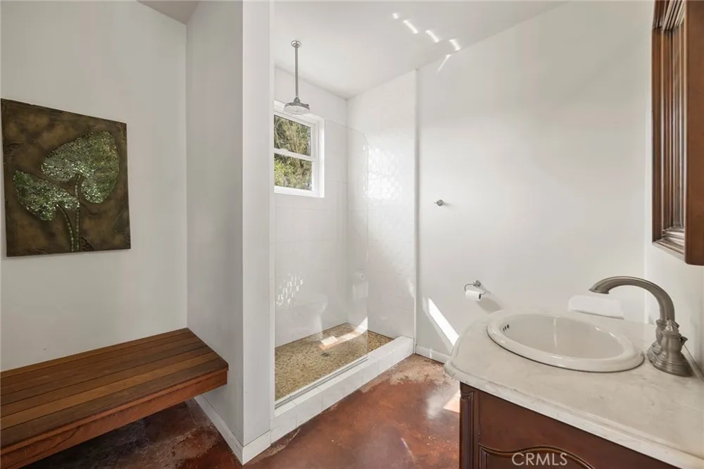 207 Barcelona Fullerton, CA 92835