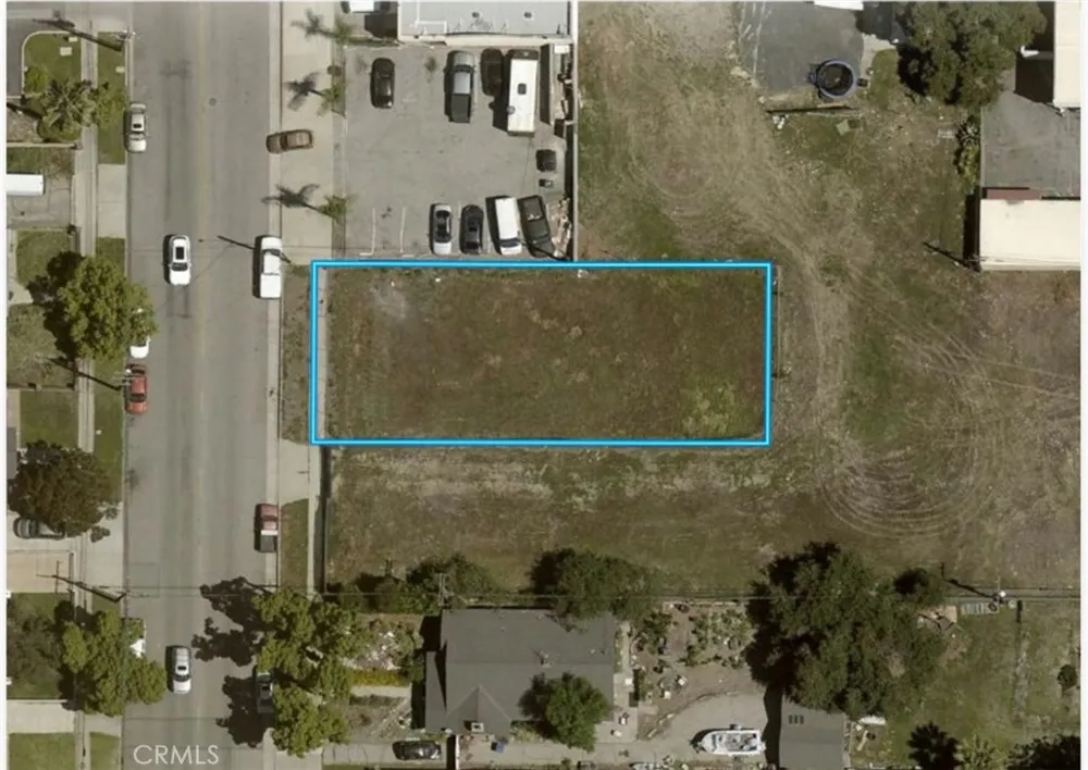 628 Pasadena Azusa, CA 91702