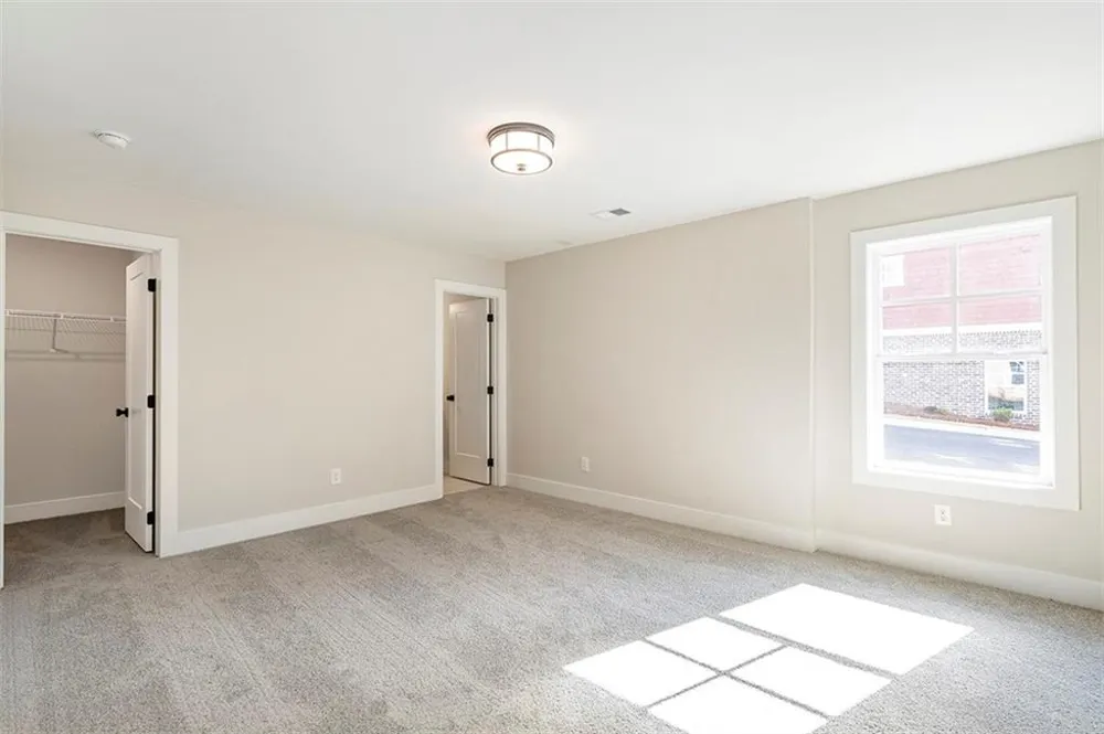 164 Palm Street Woodstock, GA 30188