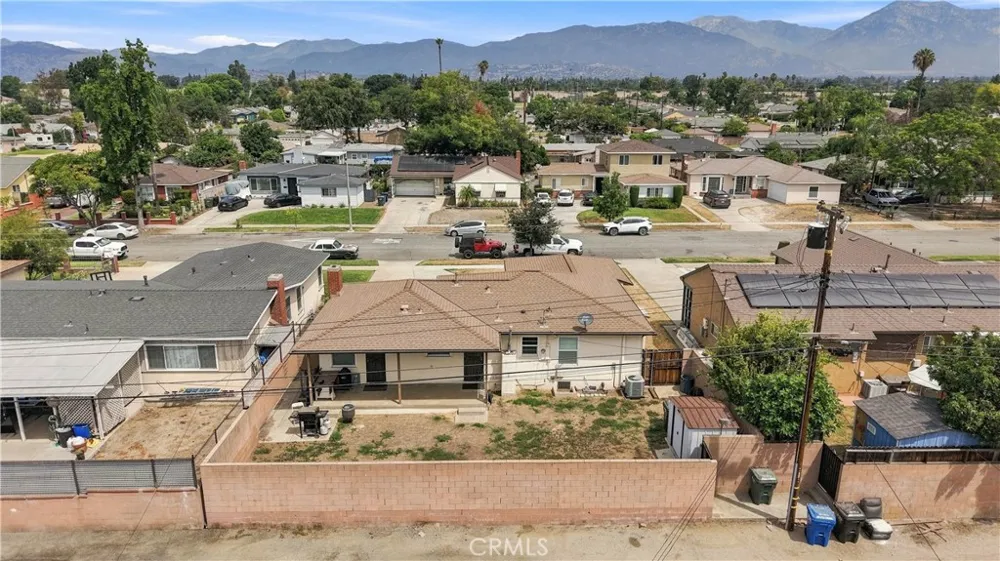 868 James Place Pomona, CA 91767