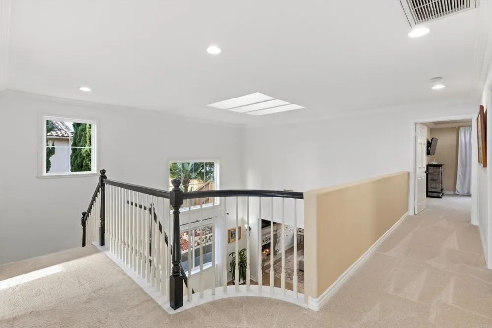 2285 Hillyer Street Carlsbad, CA 92008