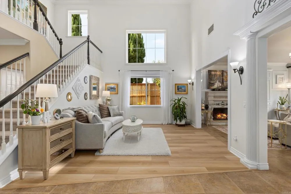 2285 Hillyer Street Carlsbad, CA 92008