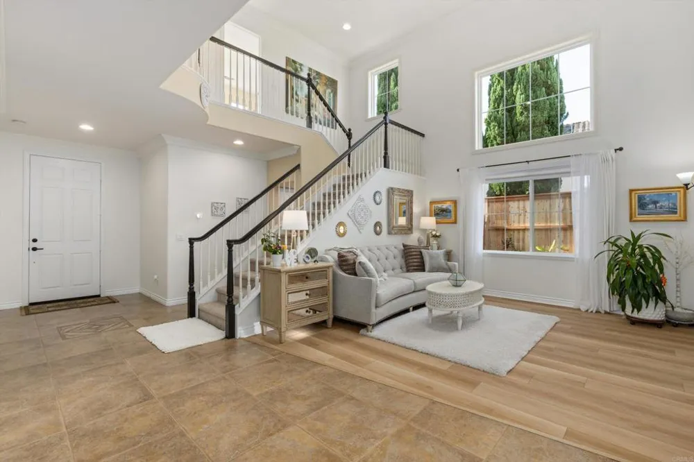 2285 Hillyer Street Carlsbad, CA 92008
