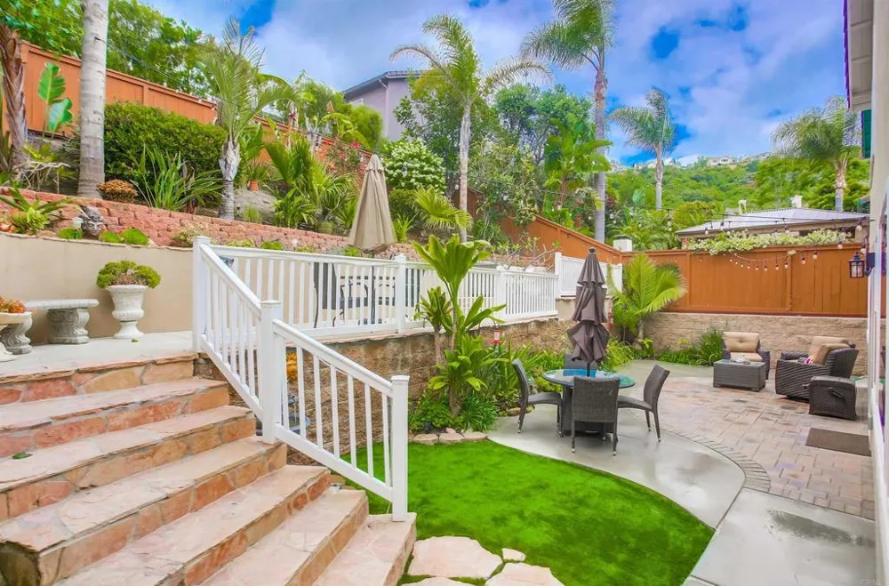 2285 Hillyer Street Carlsbad, CA 92008