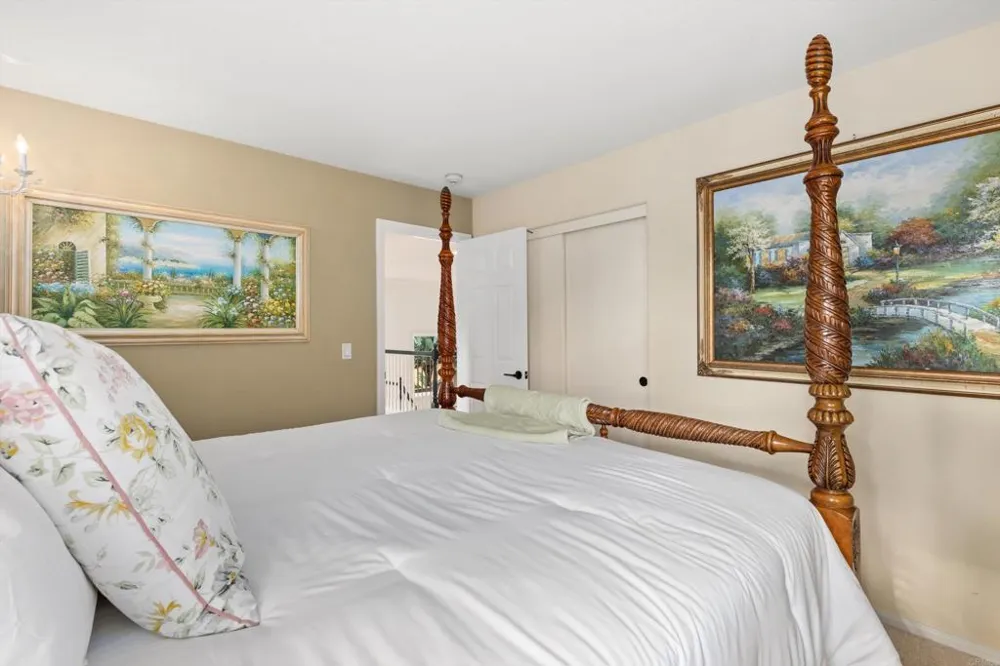 2285 Hillyer Street Carlsbad, CA 92008
