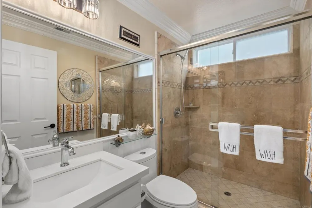 2285 Hillyer Street Carlsbad, CA 92008