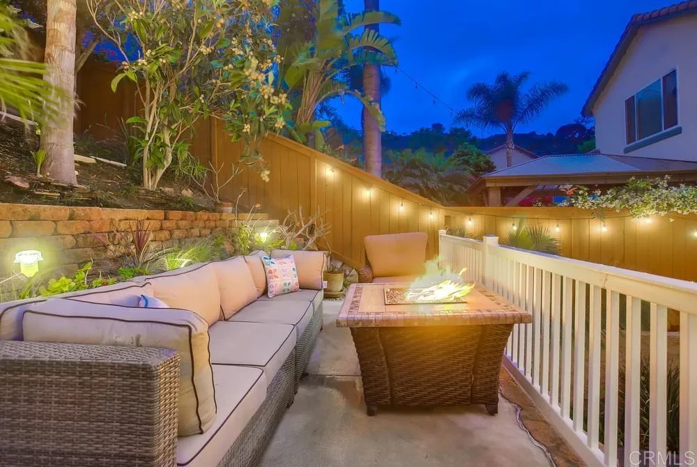 2285 Hillyer Street Carlsbad, CA 92008