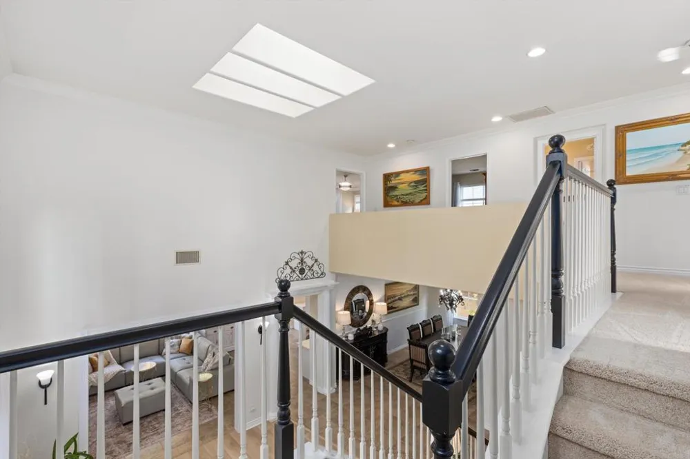 2285 Hillyer Street Carlsbad, CA 92008