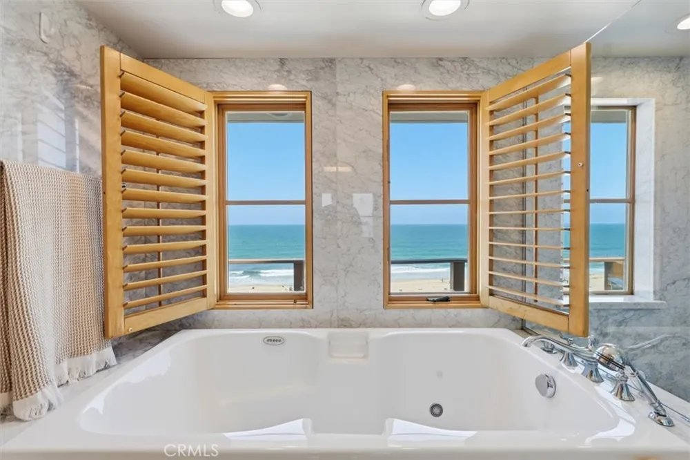 807 Esplanade Redondo Beach, CA 90277
