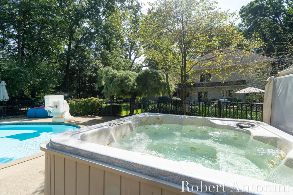 6581 Donnegal Court SE Grand Rapids, MI 49546
