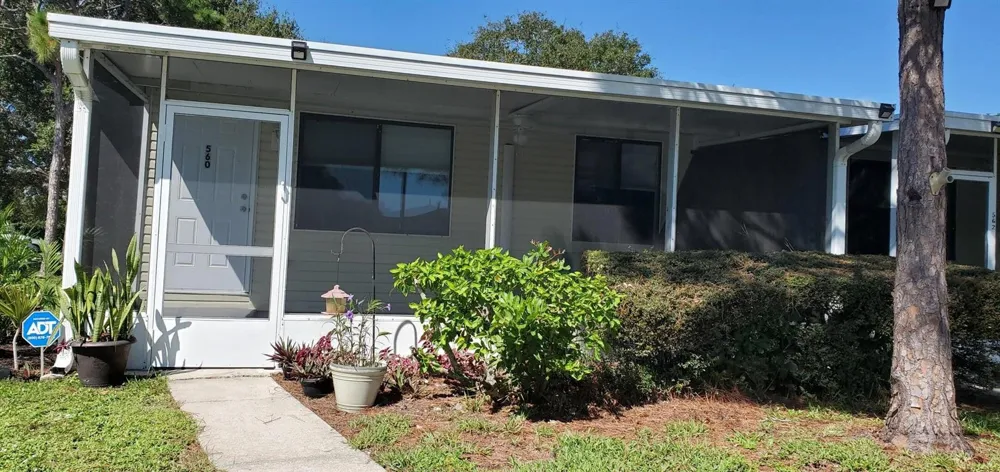 560 7th Place Vero Beach, FL 32962