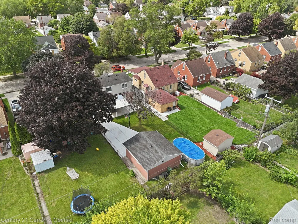 15606 Hanover Avenue Allen Park City, MI 48101