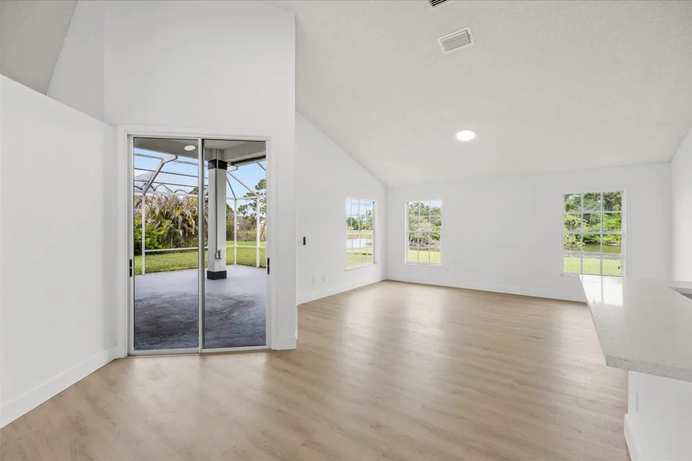 2635 SE Morningside Boulevard Port St. Lucie, FL 34952