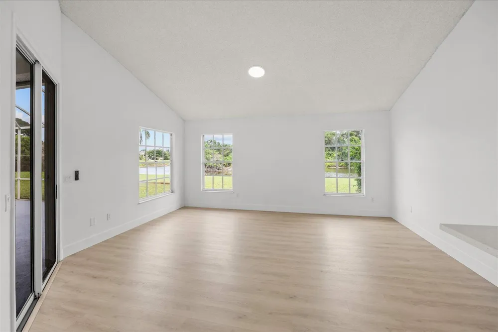 2635 SE Morningside Boulevard Port St. Lucie, FL 34952