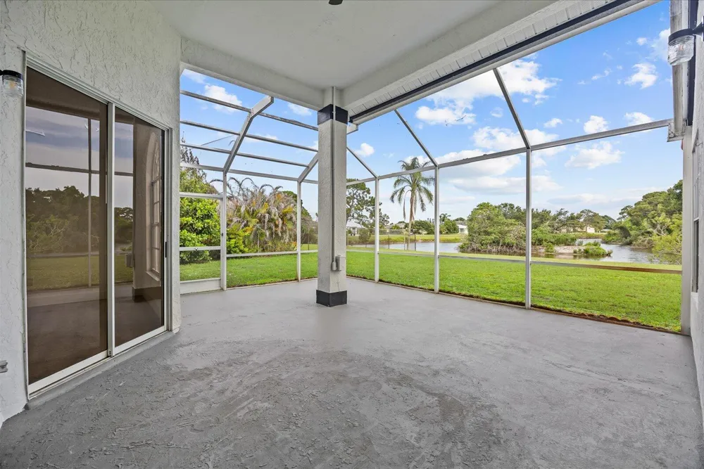 2635 SE Morningside Boulevard Port St. Lucie, FL 34952