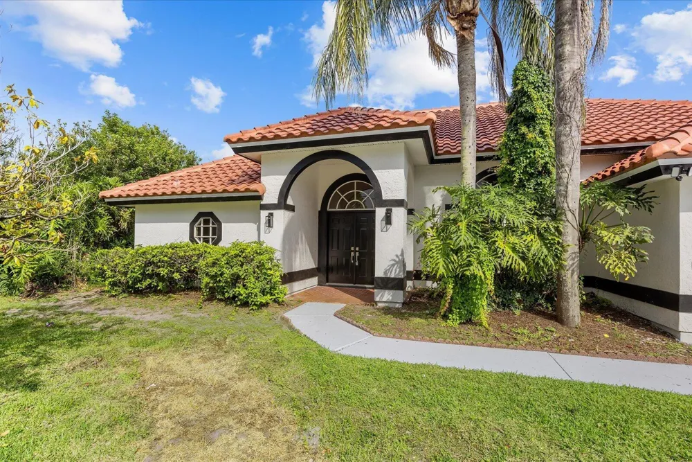 2635 SE Morningside Boulevard Port St. Lucie, FL 34952