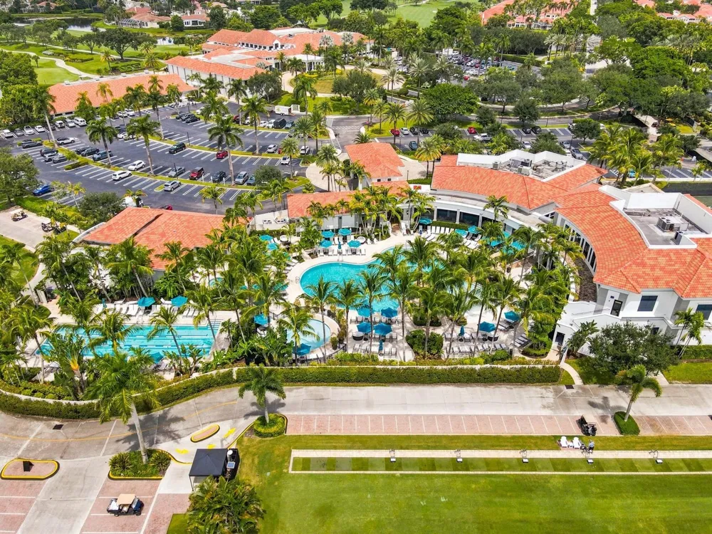 6106 Wildcat Run West Palm Beach, FL 33412